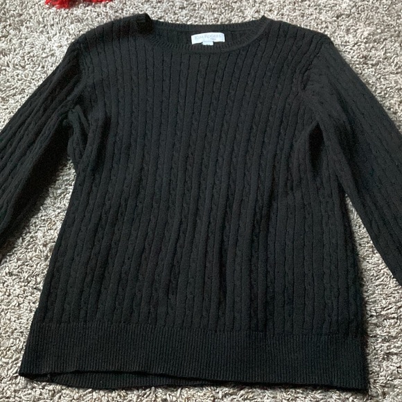 Women Sweater - Picture 2 of 5